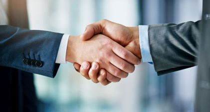 Информация за клиенти